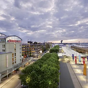 Otel Moevenpick Airport Nürnberg