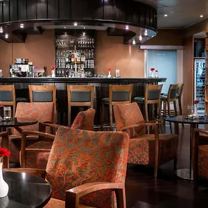 Otel Moevenpick Airport Nürnberg